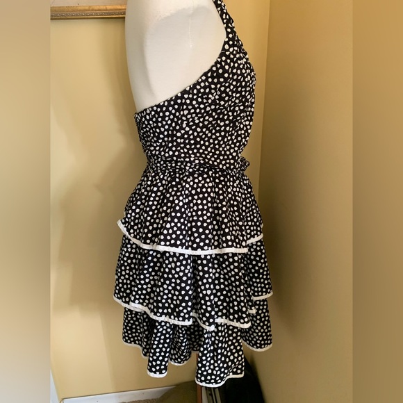 Super Cute Retro Black & White 80s Tiered Halter Dress - Picture 3 of 4